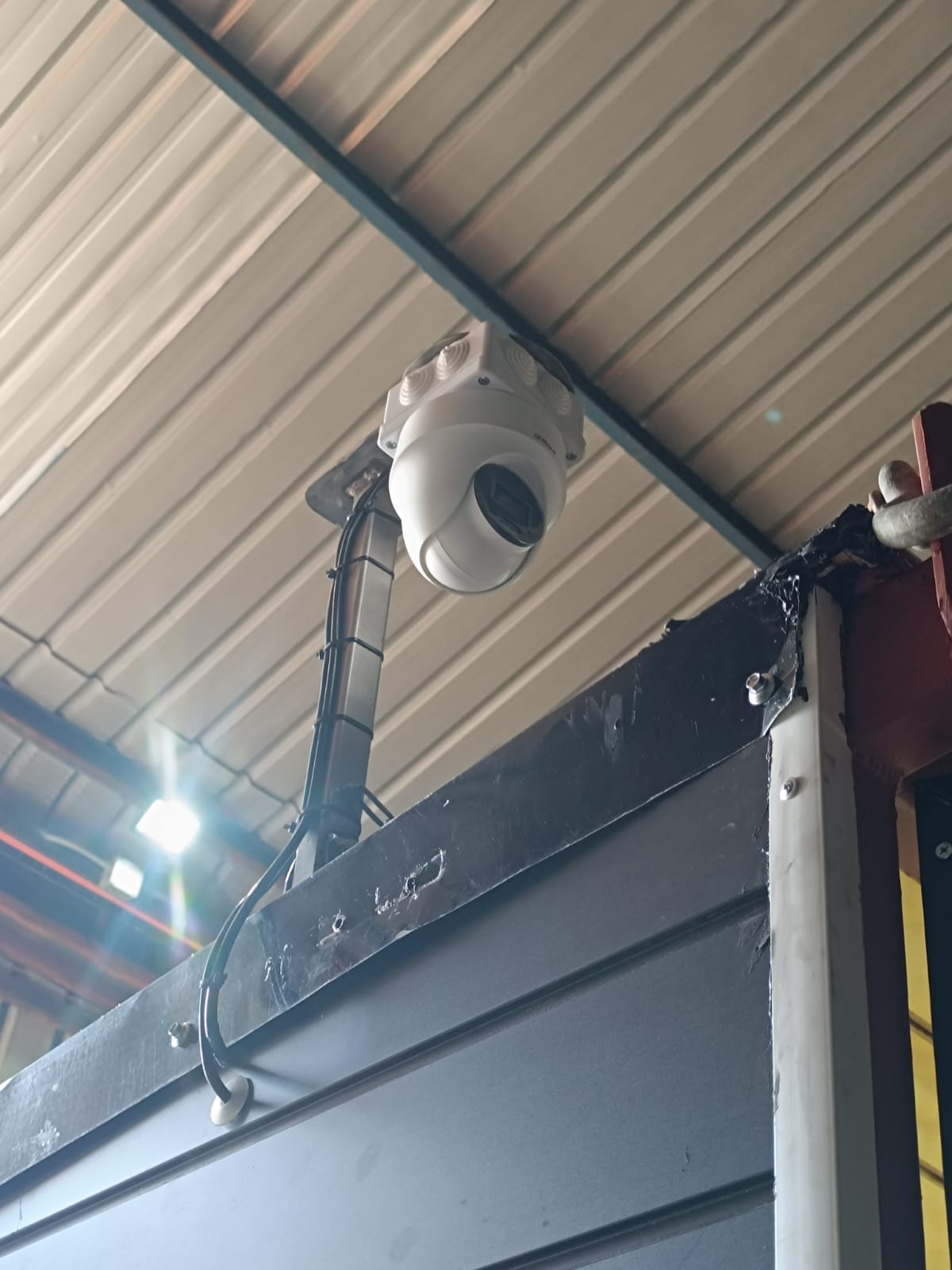 Cámara de seguridad instalada